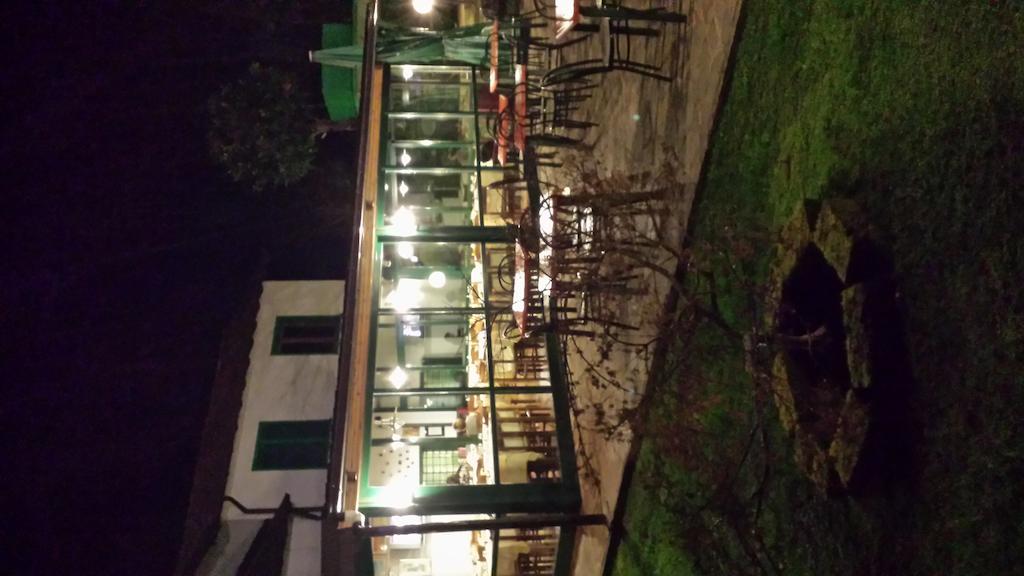Trattoria I Bodega Hotel Abbadia Lariana Exterior foto