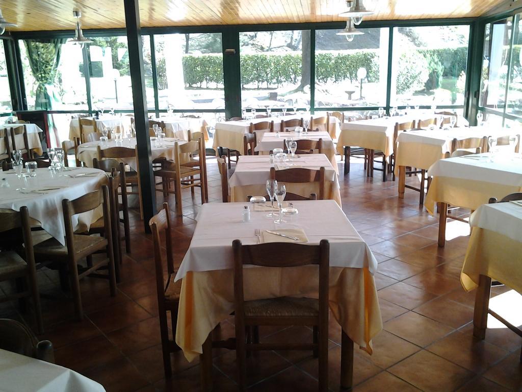 Trattoria I Bodega Hotel Abbadia Lariana Exterior foto